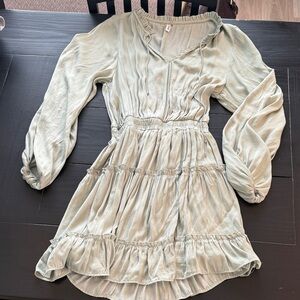 Glam Elegant Green Dress